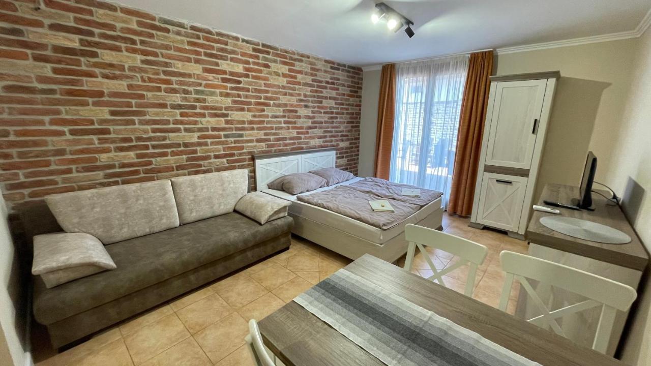 Dalma Apartment Gyula Eksteriør bilde